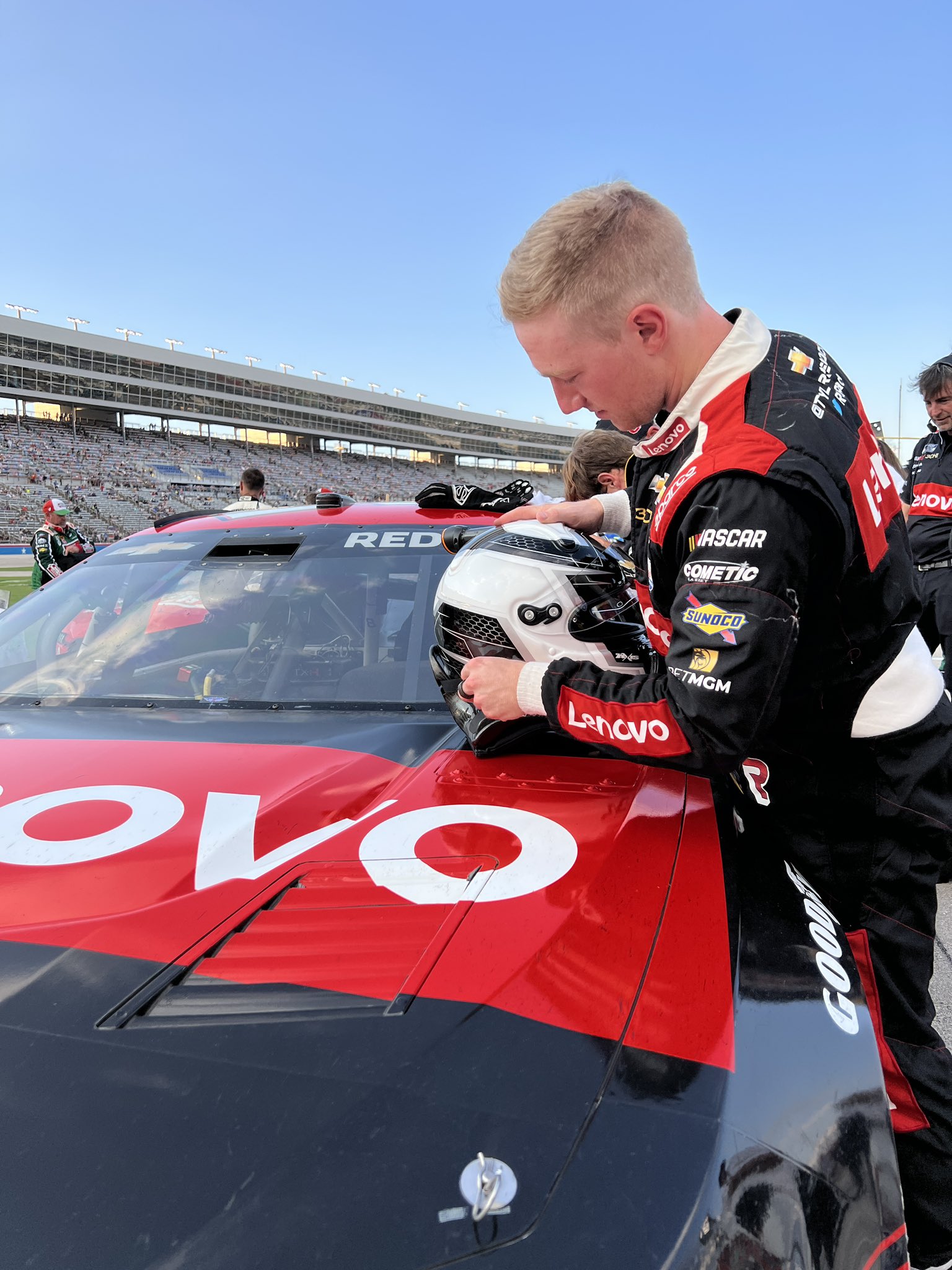 RCR on Twitter "Drivers return to their cars and the crowd goes wild