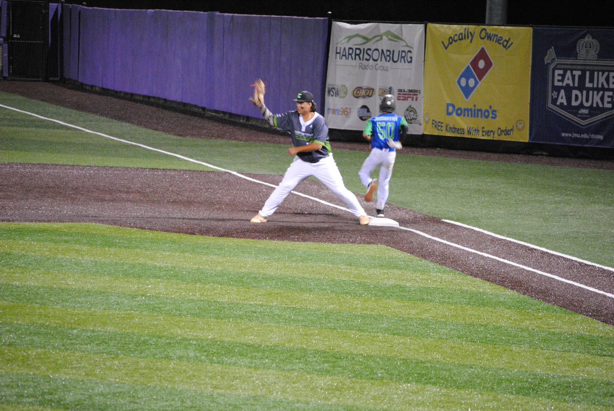 MattWatkins24's tweet photo. Thanks @JMUBaseball for the showcase this weekend!                                                

Woodbridge HS @WDBGbaseball                                           Class ‘24 
@CEBaseballVA https://t.co/DgBHGsakcn