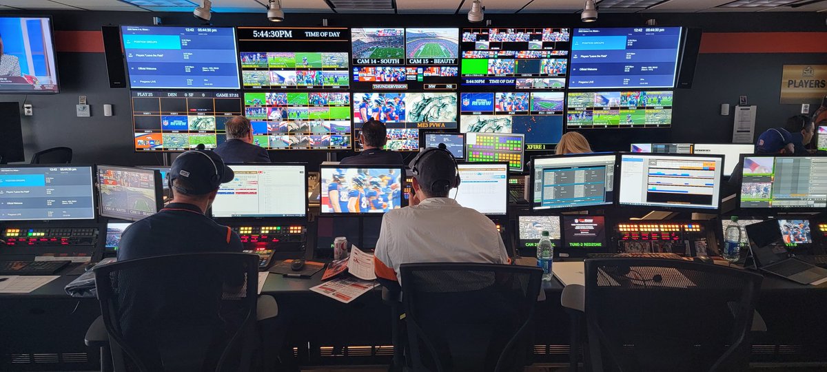 #SFvsDEN 

Denver Broncos control room. We're ready to help our team win. 

Go Broncos!
