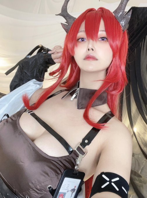 Twitterのコスプレ画像1