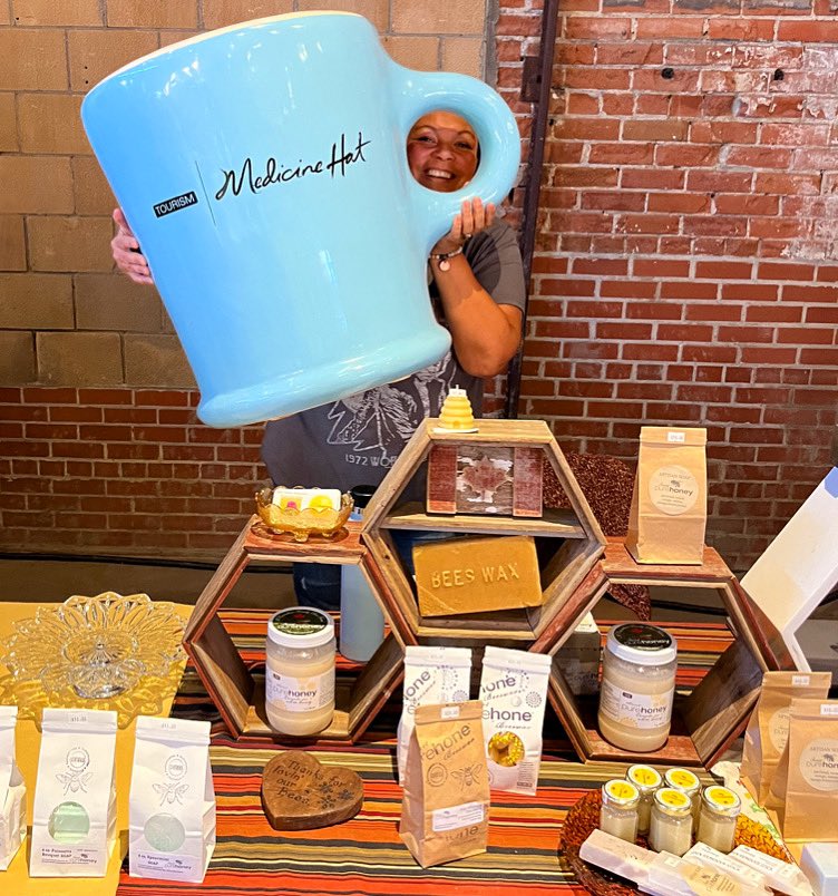 What a fantastic day! Dear Medicine Hat, thank you.Truly incredible market <a href="/Medalta/">Medalta</a> ended with getting to hoist the <a href="/TourismMedHat/">Tourism Medicine Hat</a> mug!My cup is full! The past month of shows reminded me just how incredible HOMETOWN love can be! So grateful for supporting local small businesses!