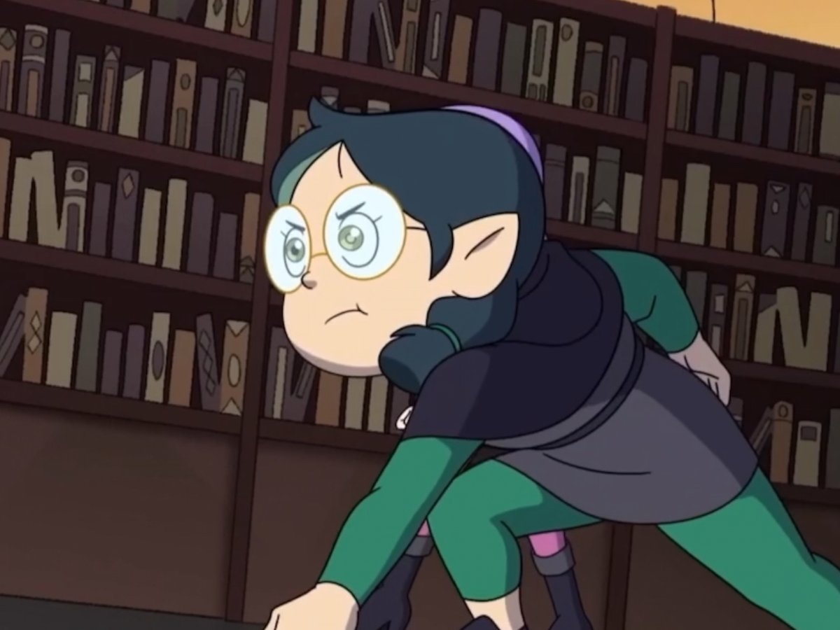 Chrrqvra's tweet photo. I just now noticed in labyrinth runners one of her pupils glow.. #willow #theowlhouse #owlhouse #labyrinthrunners https://t.co/n2BQdjN205