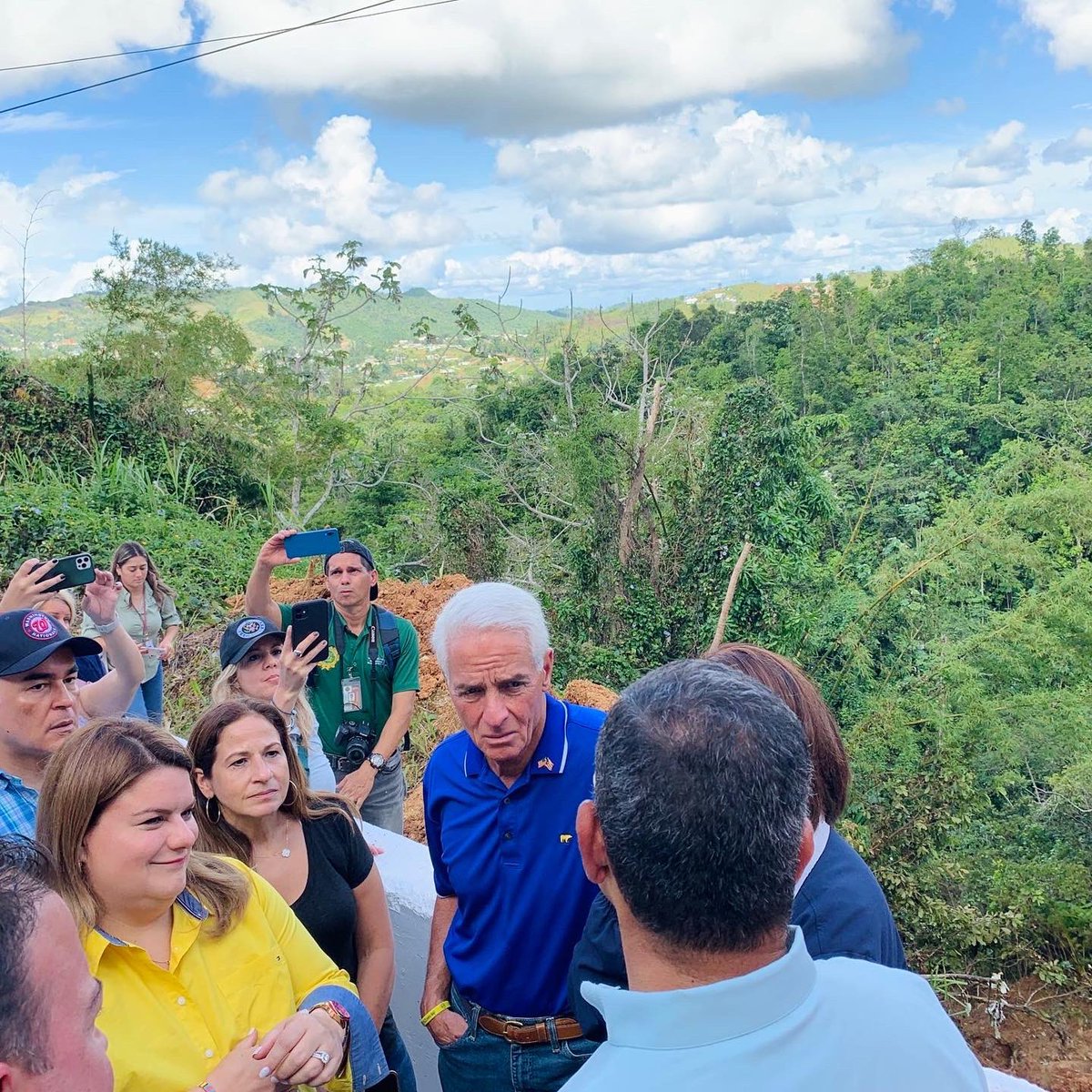 CharlieCrist's tweet photo. I flew down to Puerto Rico to meet with locals and community leaders as they work to recover from Hurricane Fiona. https://t.co/WuKrKoNqCU