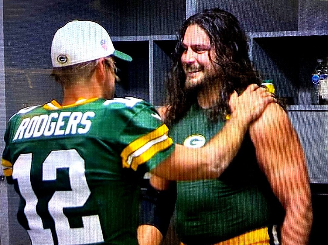 BookOfEli_NFL's tweet photo. I'm not crying.

You're crying! https://t.co/0XD11EpfkO