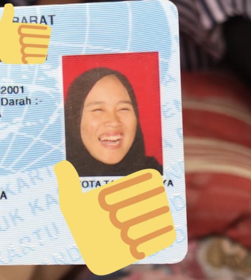 NESVERLAND's tweet image. The real bahagia selamanya, tiap ngurus apapun yg mengharuskan foto ktp asli, auto tersenyum juga petugasnya, jadi secara tidak langsung juga menghibur orang lain