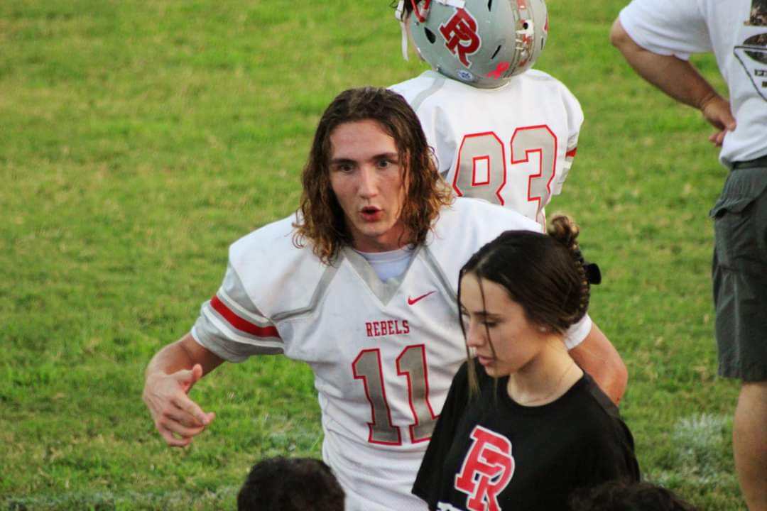 PRHS_football's tweet photo. Caption this picture! #doubleuno #wearePR https://t.co/8zYNCzEzvH