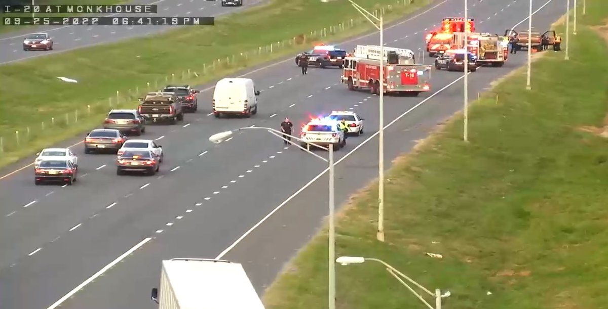 KSLA's tweet photo. HAPPENING NOW: 61-year-old man shot on I-20E; traffic limited to one lane as police investigate shooting ► https://t.co/dGZHy1czN8 https://t.co/XkJUkSWlEf