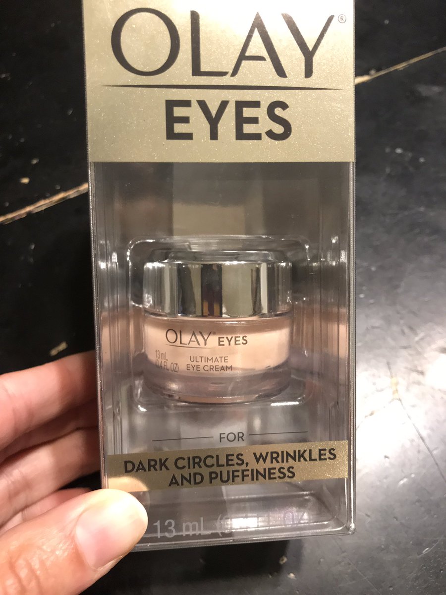 MeredithHoenes's tweet photo. @OlaySkin used this eye cream for 20 years, but the relationship is ending because you can’t seem to understand the concept of sustainability. COME ON ALREADY!!! https://t.co/tV4MrEqYBD