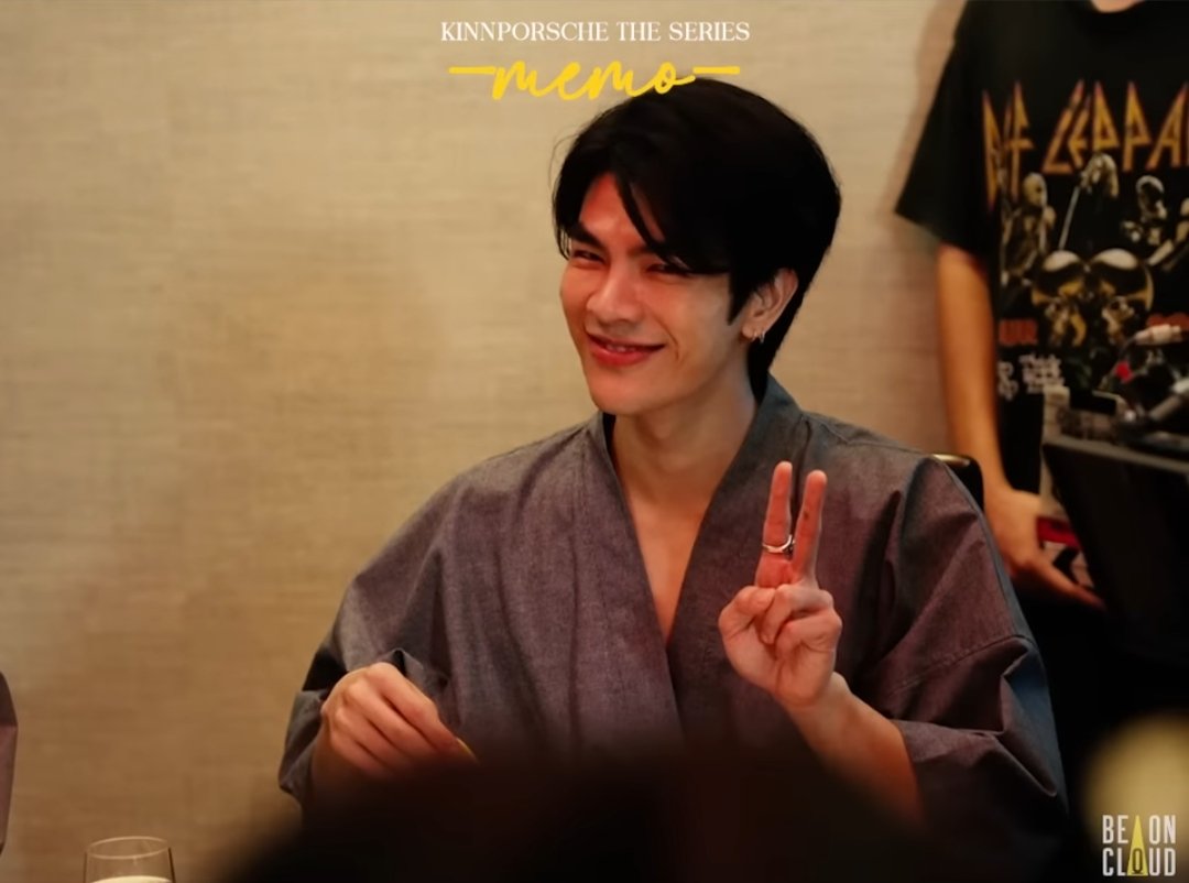 mileaponon's tweet photo. @milephakphum @milephak_family 🌞Morning my sMile🌞
@milephakphum 
#MilePhakphum 
#GreenyRose 
Start a day with your sweet smile my boy💚
#KPmemo07 https://t.co/0J2g54fy7B