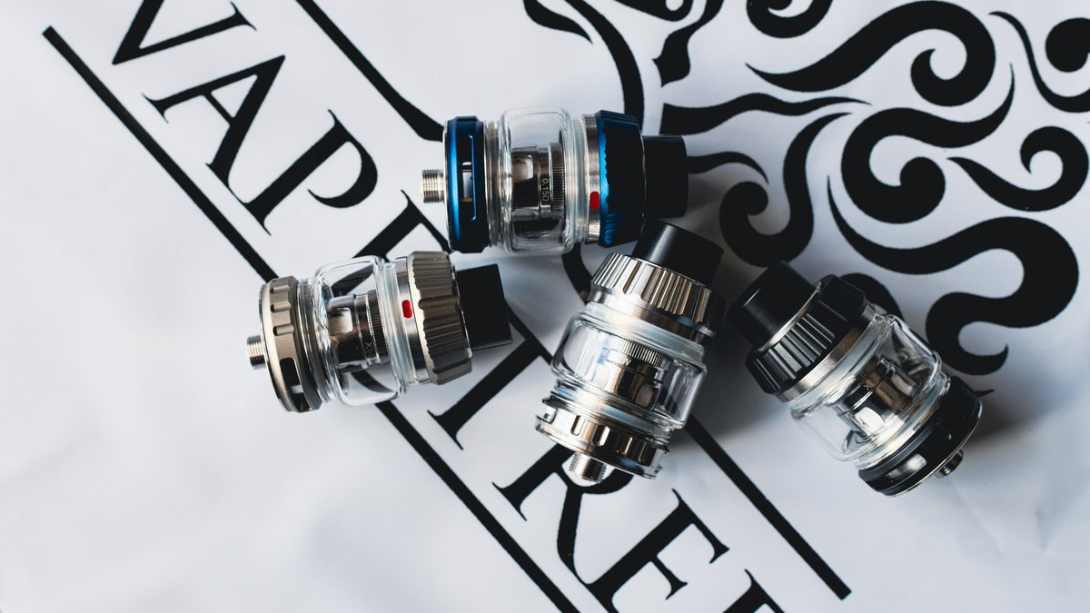 Vape_TreeJP's tweet photo. おはようございます🏝️
毎週月曜日はモッド全品10％オフです！
Freemax FIRELUKE 4 Sub-Ohm Tank 入荷しています✨

Vape Tree
11:00 - 21:00
沖縄県中頭郡北谷町美浜2-7-8
https://t.co/LIpOym2Yog
#vape #okinawa #vapetree #vape好きな人と繋がりたい #freemax https://t.co/MOFppvy2E9