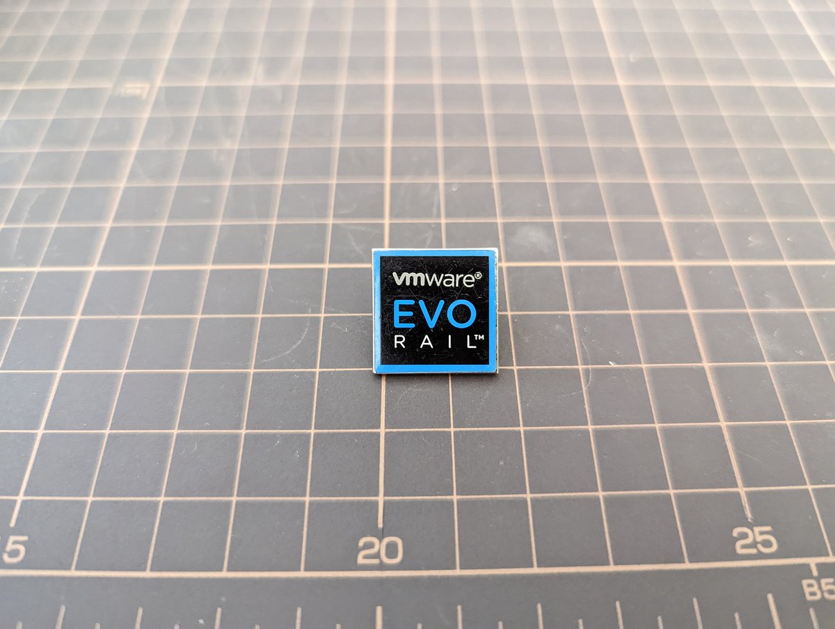 yuki_kawamitsu's tweet photo. あれから8年
#evorail #vsan #vxrail https://t.co/f75rNtVMPv