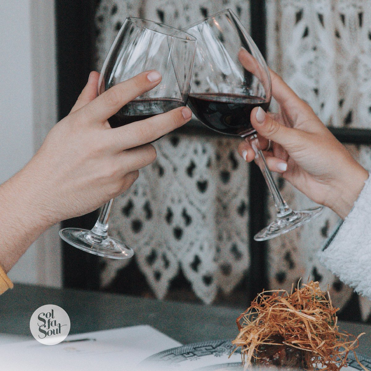 SolFaSoul's tweet image. Celebrate those unique and exquisite moments that life gives you.
Cheers with #SFS Malbec!
#SFS #malbec #Winestofeel #musictoFly #solfasoulwines #Sunday