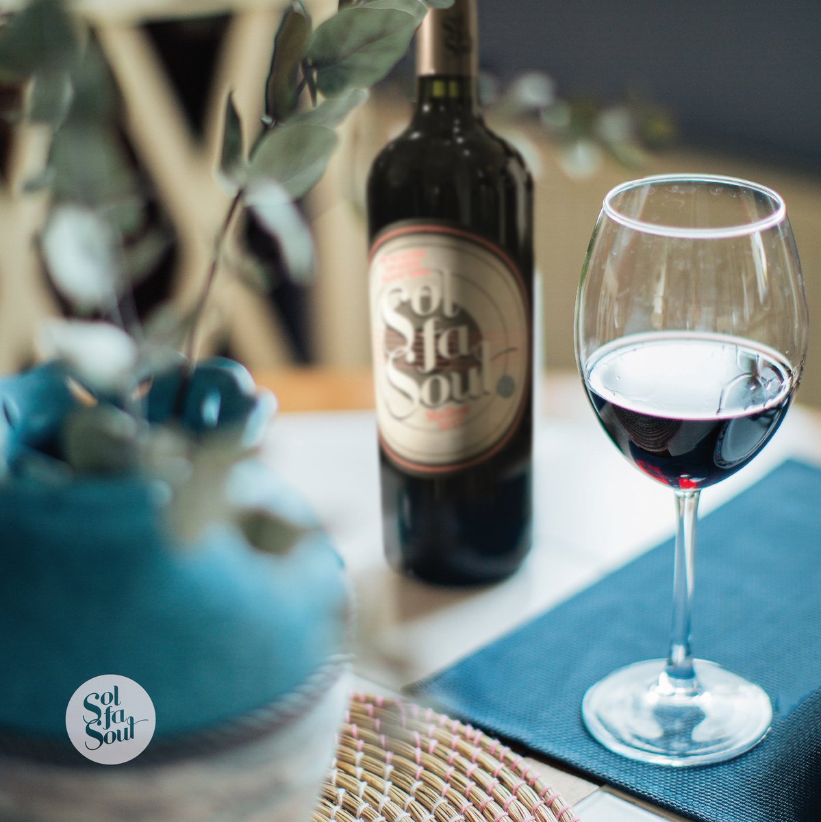 SolFaSoul's tweet image. #SolFaSoul  #Malbec
Young, fresh, and simple wine.🍷🙂
#SFS  #malbec #wine #Winestofeel #Musictofly #solfasoulwines
