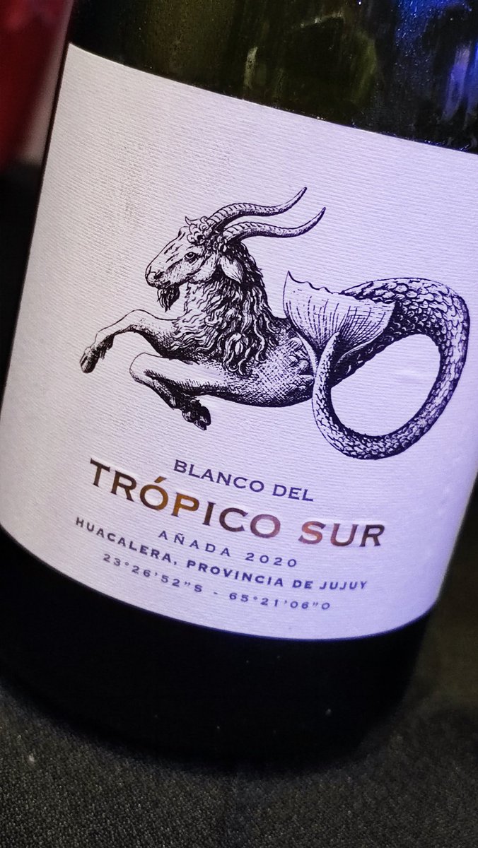 reinaentrecopas's tweet photo. Recuerdos de #LaNuevaCaradelNOA  by @VinotecaMRWines 
El tremendo... súper aromático &amp; súper filoso Sauvignon Blanc que se viene de #bodegaelBayeh #Jujuy https://t.co/2e35hRSELp
