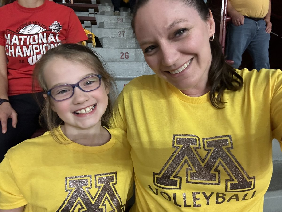 JodiMelissa4's tweet photo. Wearing our new glitter Gopher Volleyball shirts to cheer on the team tonight! #Gophers 🏐💛✨ https://t.co/Kt8nne7lsh