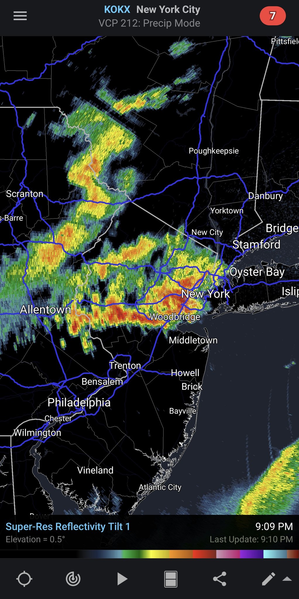yankees-rain-delay-forecast-on-twitter-some-serious-rain-and-thunder