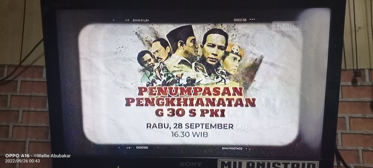 WMAbubakarian's tweet photo. Tos tosan deh lu pada sama tv nasional.
Di bilang juga ape, mending nonton pitung. https://t.co/q1IXfnCX7J