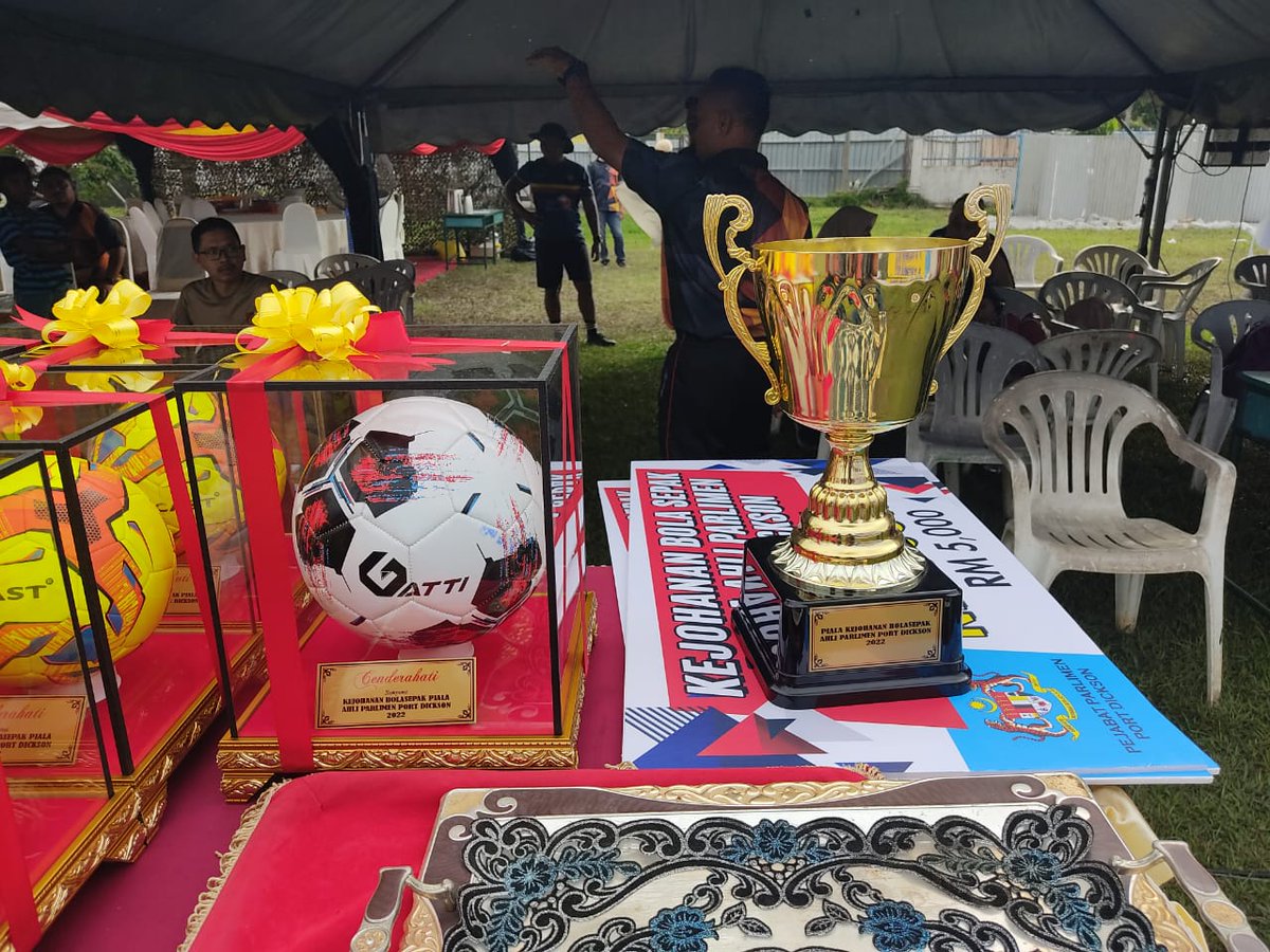 TambunP63's tweet photo. Setinggi-tinggi tahniah diucapkan kepada IJED SIRUSA FC yang muncul sebagai Johan yang menewaskan Bunga Raya FC 1 dalam perlawanan akhir yang membawa ke penentuan sepakan penalti. https://t.co/OYYFHPNQqA