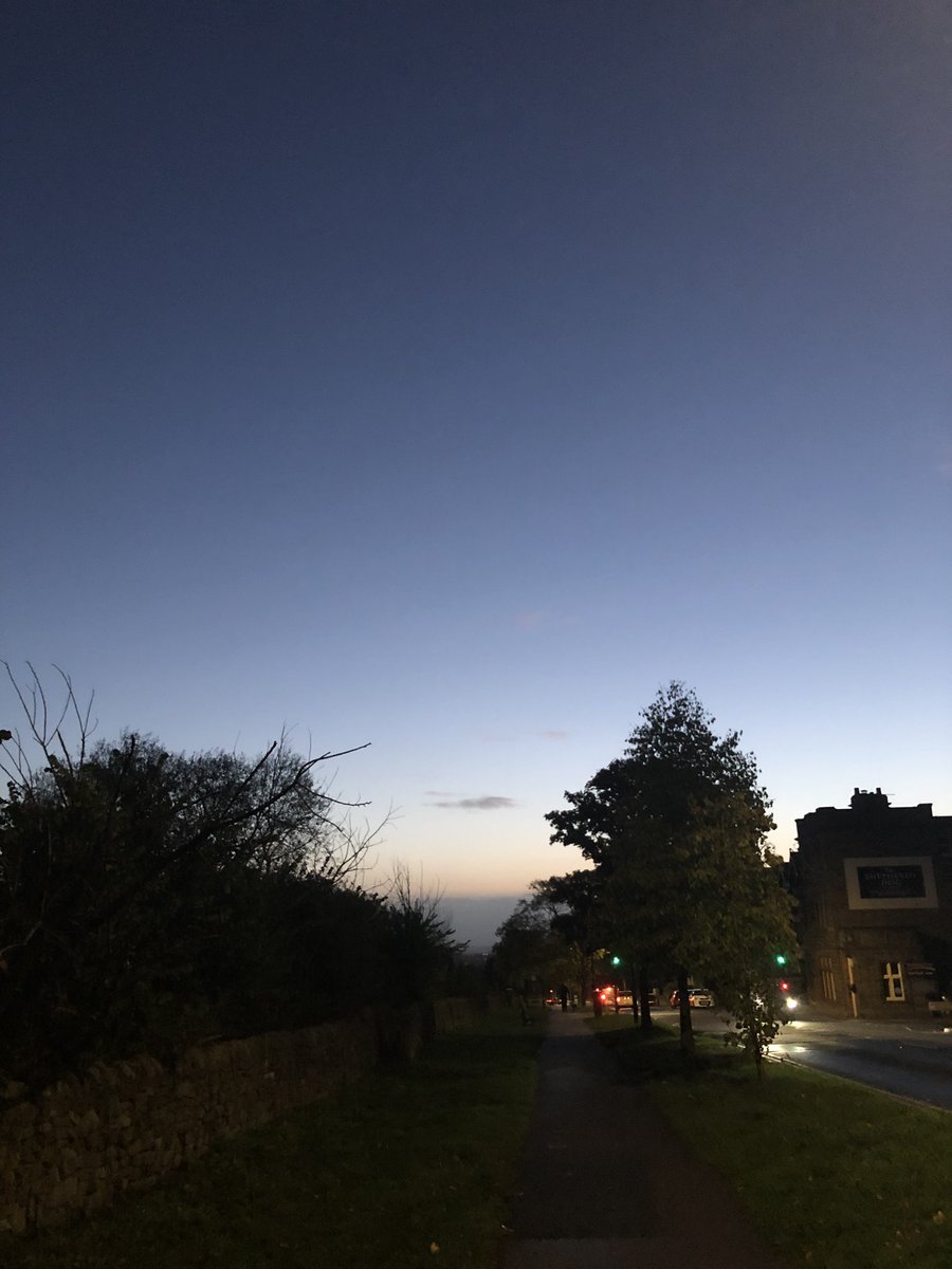 cemargerison's tweet photo. This morning was the first morning I’ve walked to my voluntary hospital radio show in the near dark after nearly a month off doing the show due to various reasons. It truly feels like autumn is coming! https://t.co/xPyYebtaQW