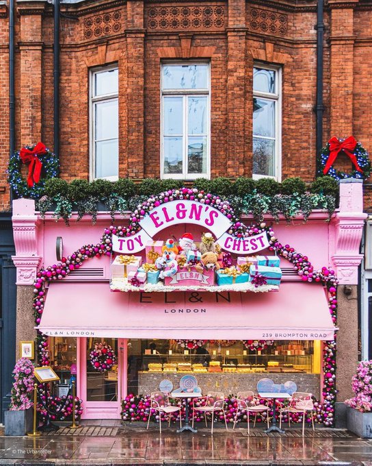 Good morning from London.

"When it rains, look for rainbows. When it's dark, look for stars"

But before any looking, coffee☕️