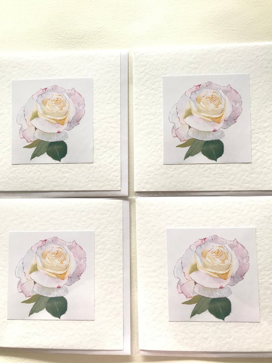 This sweet #stationerygift would make someone’s day #EarlyBiz Peace Rose Handmade Watercolour Love Cards etsy.me/3dH8hbY #TMTinsta #MHHSBD #MJNWVIP ⁦<a href="/TheCraftersUK/">The Crafters Directory</a>⁩
#shopindie