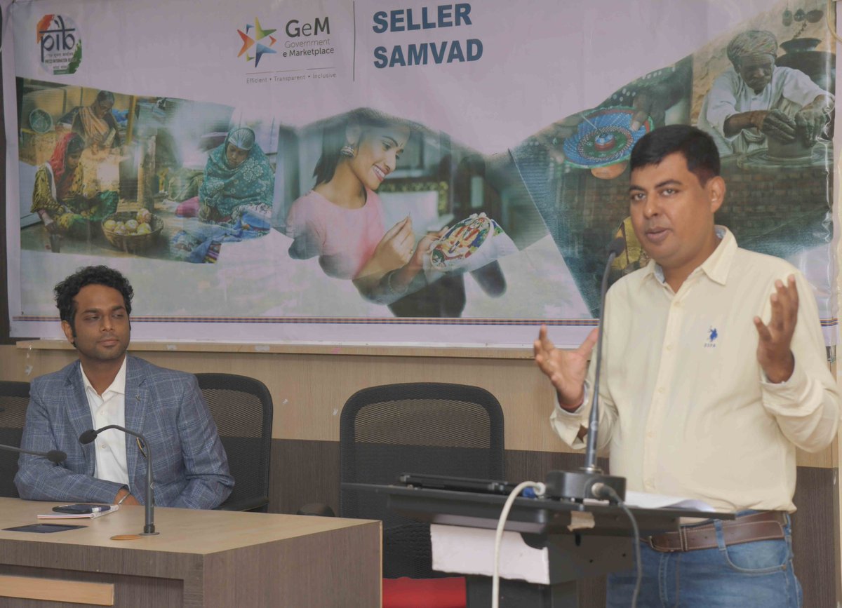PIB_Guwahati's tweet photo. Some sellers on @GeM_India shared their experience about using the digital platform during #GeMSellerSamvad organised in #Guwahati today. https://t.co/Sa8tlZ03yS