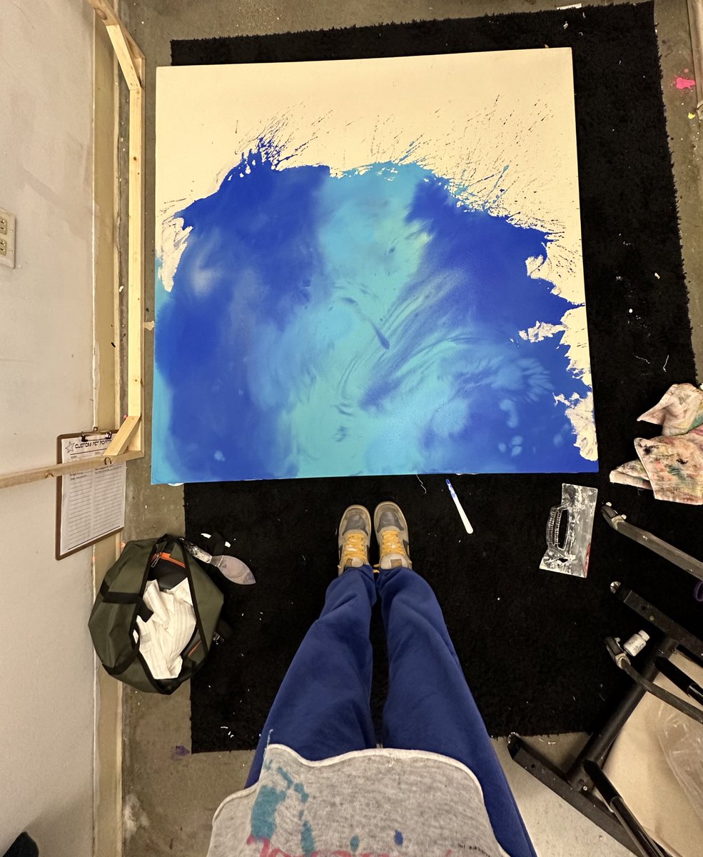 _rileysims's tweet photo. first layer for a new painting! https://t.co/5JFkHSBW6v