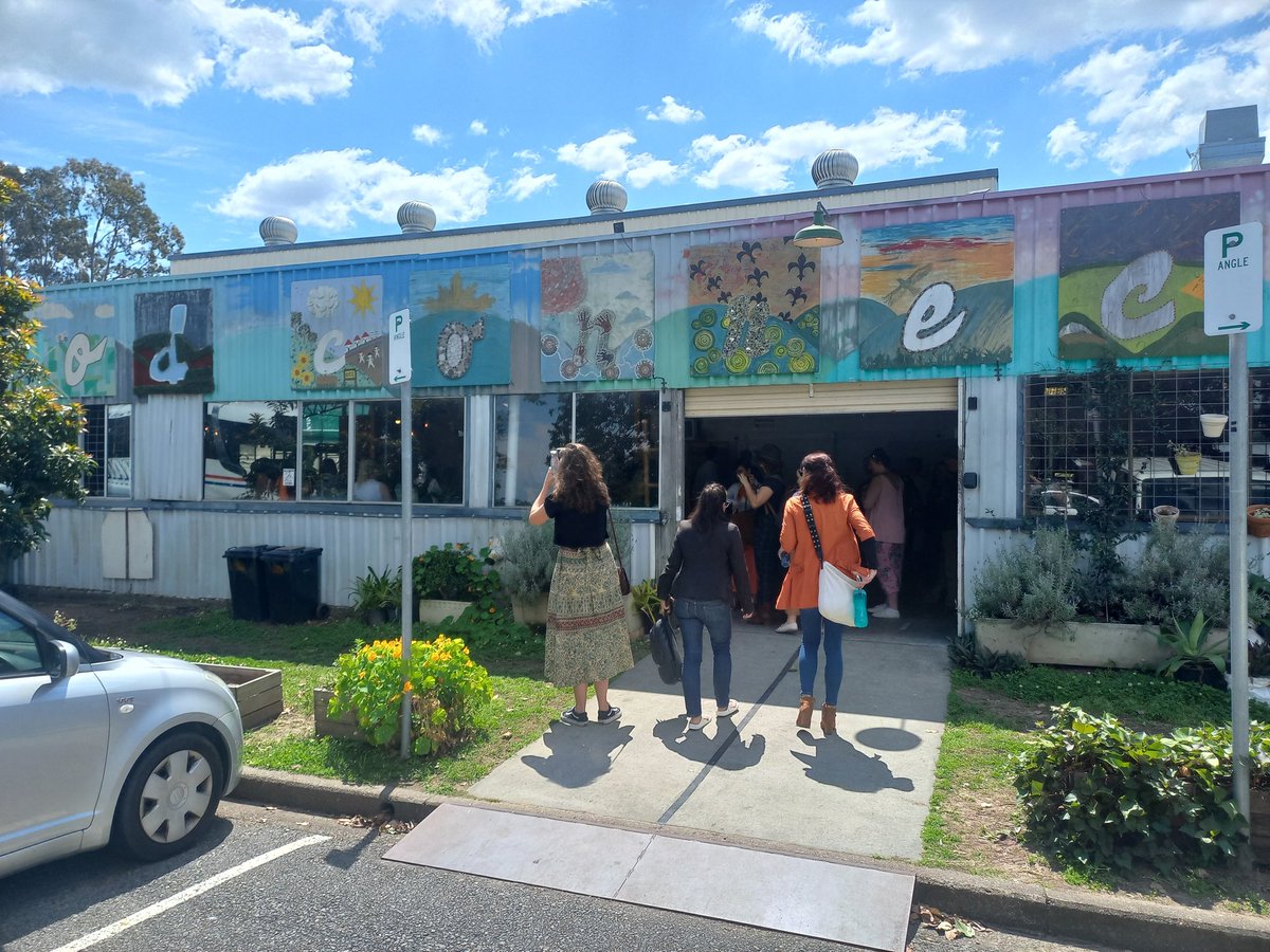 ImpactBoomOrg's tweet photo. To refuel for the busy week ahead we stopped at @FoodConnectShed, a community owned #socialenterprise hub supporting 20 local initiatives. For more information about the #Brisbane impact ecosystem, look out for @_SEWF! 

#impactboom #SEWF2022 #socialentrepreneurship #socialimpact https://t.co/vbRAVe5YYZ