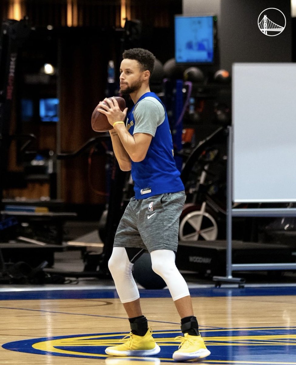 De🅿️ressed Warriors Fan 💔 tweet media