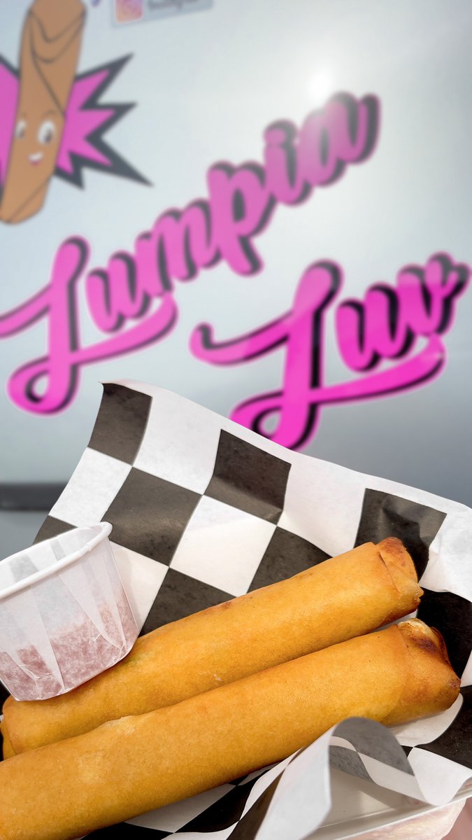 LoveCilantro's tweet photo. Lumpia 💗

#lumpia
#showusyourseafood 
#pinoyfood 
#filipinofood 
#bellingham
#crabrangoon 
#bellinghamseafeast 
#pnwfood https://t.co/2uipe7n96w