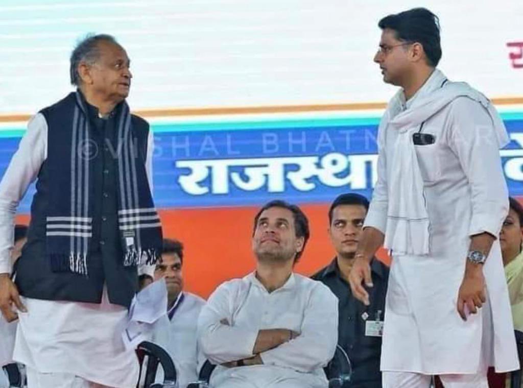 BabitaPhogat's tweet photo. अभी तो @RahulGandhi सिर्फ 20 दिन चले है !
और राजस्थान में कांग्रेस टूट गई। 
अभी तो 130 दिन बाकी है ? https://t.co/Q9EFX1euaY