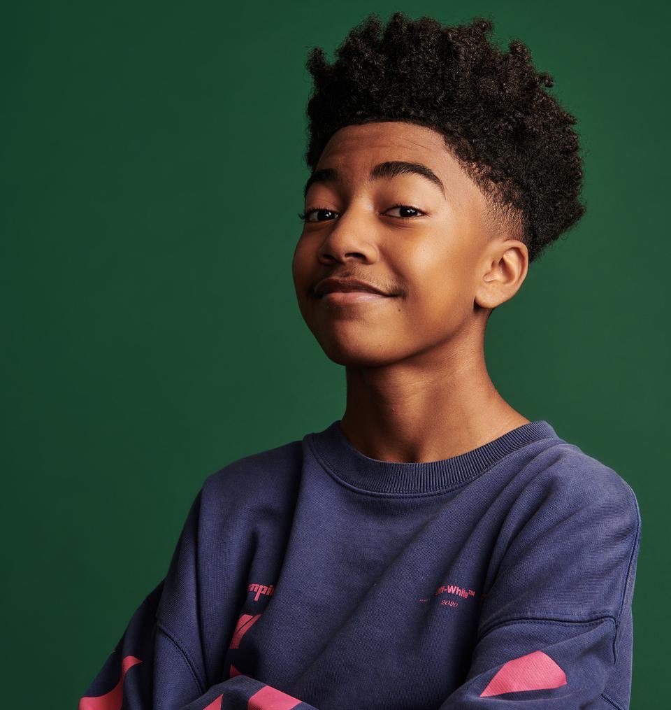 Что есть черный майлз. Майлз браун. Майлз браун экко arcane. Miles brown. Майлз браун.