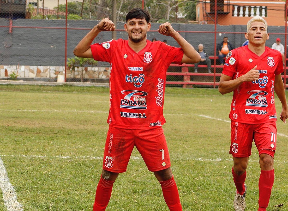 3 de Febrero ganó de local 1a0 al Club Limpeño por la fecha 28
Gol: Daniel "La Josha💎" Valdovinos 
Muchas Gracias Jugadores por la entrega y esfuerzo que dejaron en la cancha para el gran triunfo
Seguimos luchando y unidos por la permanencia a la Categoría Primera B
#VamosRojo💪
