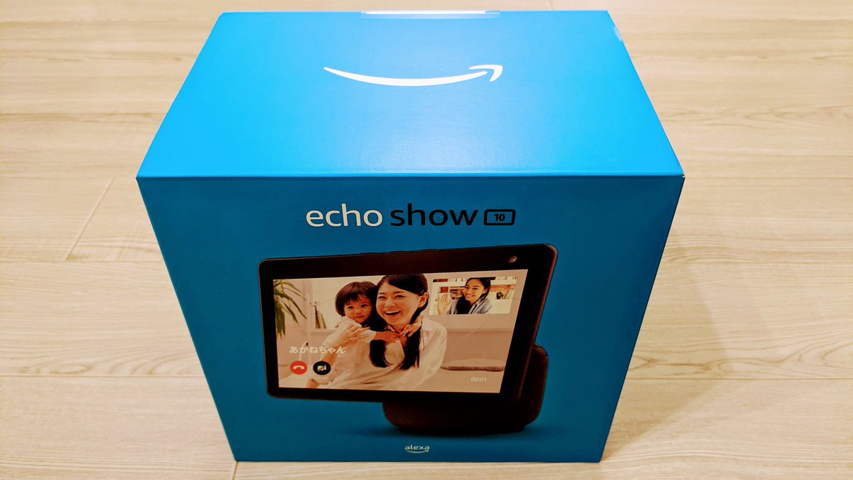 YusLog_0801's tweet image. 【087_ #Amazon Echo Show 10】
声だけでなく、タッチでも操作したいため、#スマートモニター のこちらを購入しました。
これで声のボリュームを気にせず、照明などの #スマート家電 を操作できます。
インカメラが着いており、左右の首振りも操作できるため、外出先でも家の中の様子を確認できます。