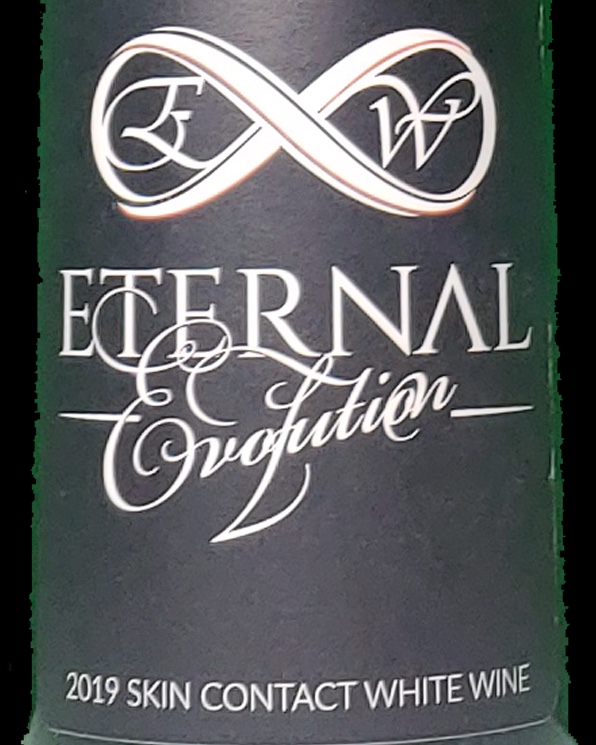 Another article about skin contact whites AKA orange wines. Have you tried our yet? 2019 Eternal Evolution is a co-fermentation of Grenache Blanc, Albarino, Roussanne, &amp; Marianne. punchdrink.com/articles/cockt…
#WaWine #WallaWalla #WallaWallaWine #WallaWallaMusic #Wine #Music #WineLife