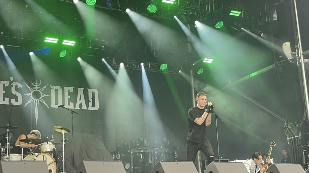 Alley_snc's tweet photo. @mikes_dead AHHH https://t.co/oGZte3HGpo