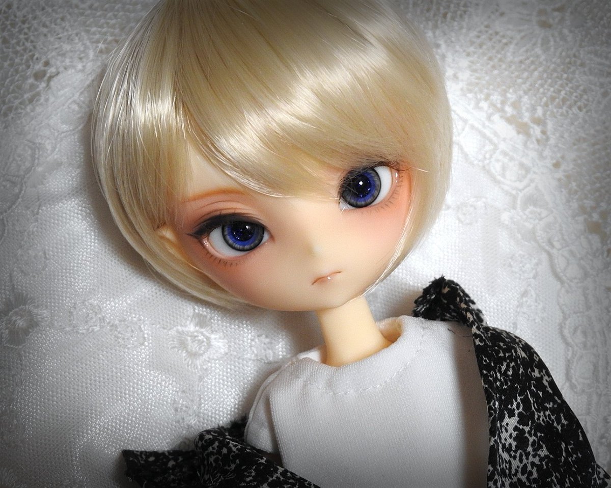 Meda_matic's tweet photo. rootくん(ボディつきの方)
こちらの子はアイメイクはヘッドのみの子よりもあっさりめにしました💙つけまつげはブラウンです https://t.co/T5mwrcOZSz