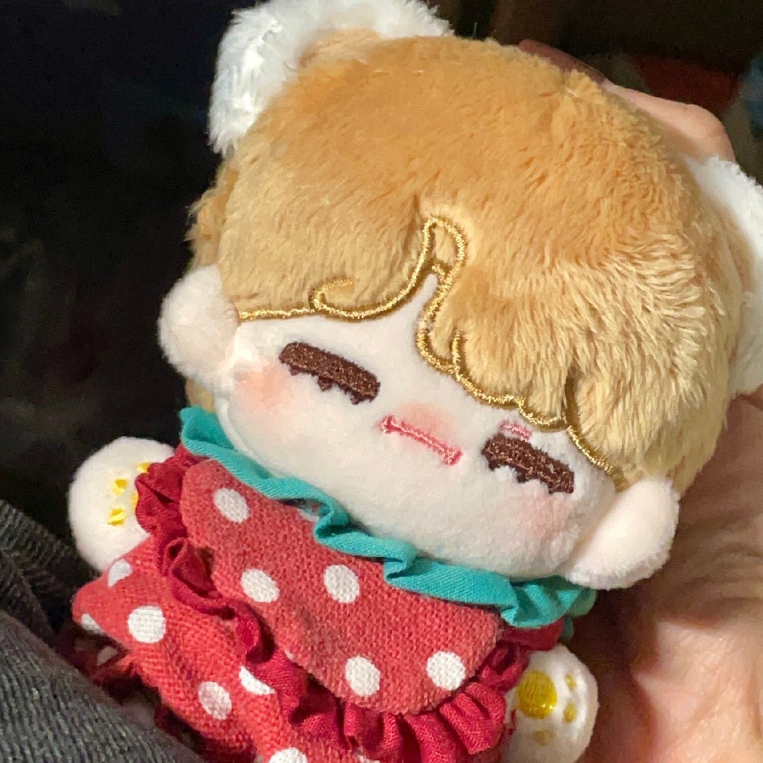 [🇻🇳VNGO] BTS V 🍯ʜᴏɴᴇʏ ʙʀᴇᴀᴅ ᴛᴀᴇ🍞&amp;🥦ʙʀᴏᴄᴄᴏʟɪ ᴛᴀᴇ💚 by <a href="/yuzi_v/">yuzi</a> <a href="/yuziyuziv/">yuzi (merch acc)</a> 

💸Price: 200~265.000vnd 
🗓️Deadline 31/09/22
✨Details: bit.ly/3DCTlpV

DM TO ORDER