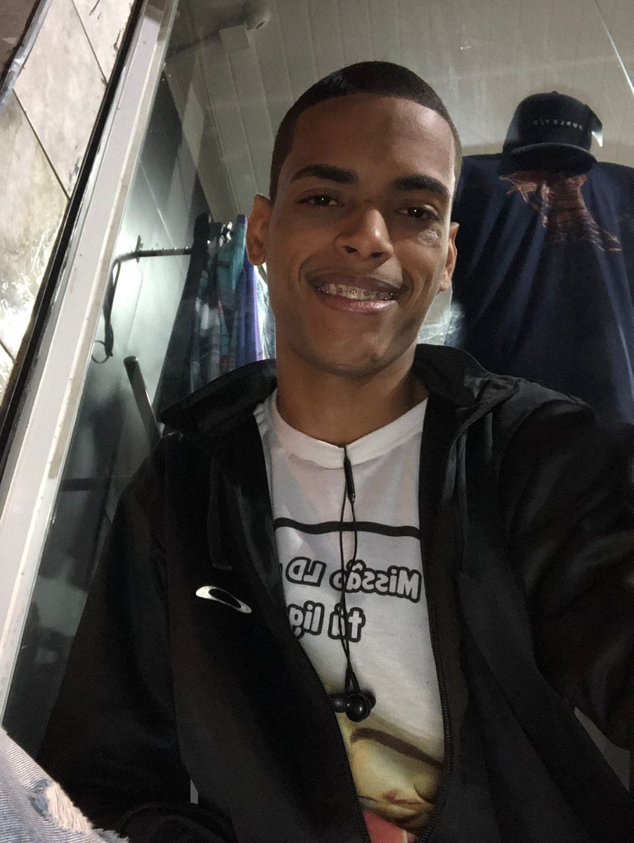 Só tenho agradecer a Deus por me conceder mas um ano de vida , Parabéns pra mim.💙🤩🎉🎈