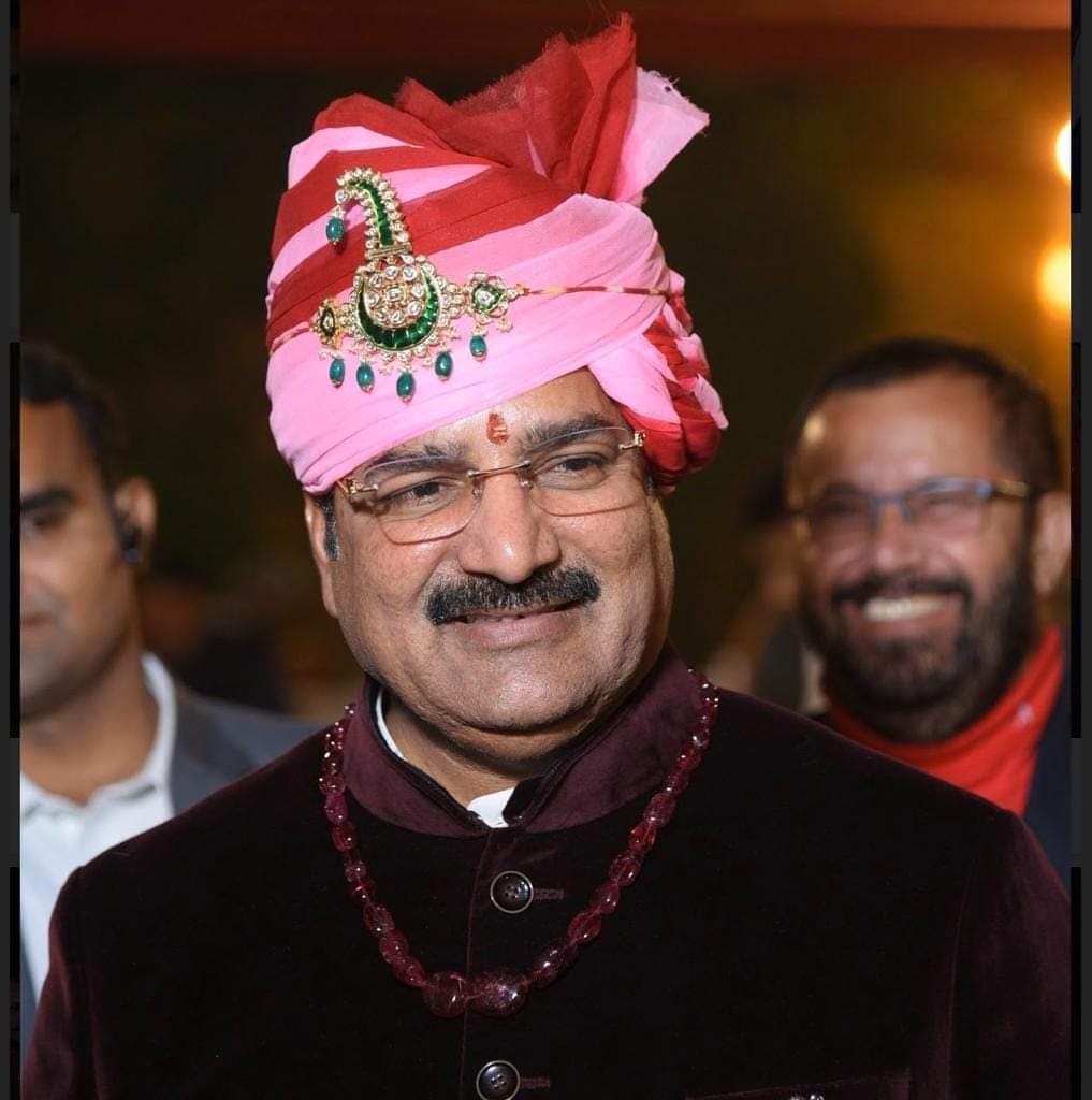 In the 2018 assembly elections, Rajput Sanghatana and Karni Sena openly opposed the BJP. If Congress wants to come to power again, then give the command of Rajasthan to honorable Pratap Singh ji. <a href="/ashokgehlot51/">Ashok Gehlot</a> <a href="/RahulGandhi/">Rahul Gandhi</a> <a href="/INCrajasthan/">Rajasthan PCC</a> 
#राजस्थान_मांगे_प्रतापसिंह_खाचरियावास