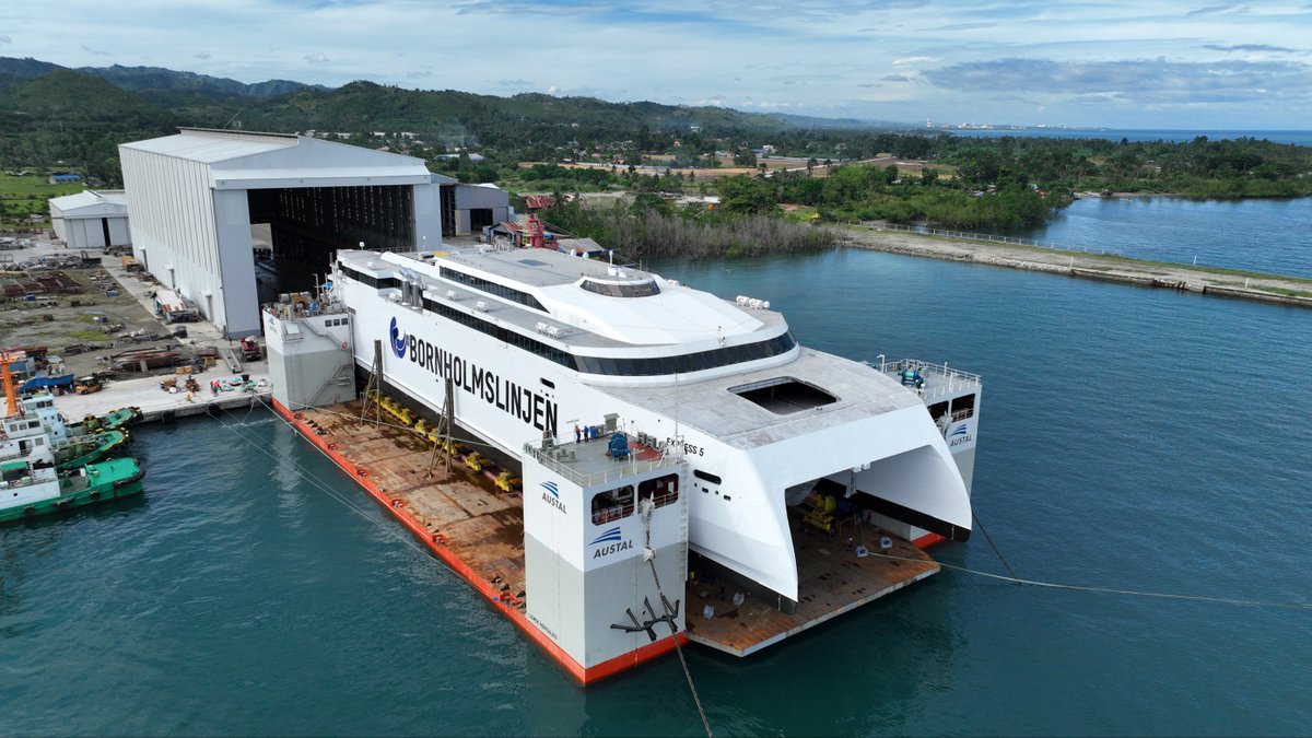 austal's tweet photo. @Austal Philippines 🇵🇭 has successfully launched the largest ferry (by volume) ever constructed at an #Austal shipyard - the 115 metre #Express5 for #Molslinjen of 🇩🇰 Learn more at https://t.co/muRAVmMFpl @AustalP @Cruise_Ferry @Shippax @RivieraMaritime @FerryPubs @ferryandcruise https://t.co/1XqLyELntP