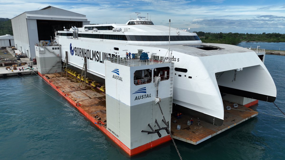 austal's tweet photo. @Austal Philippines 🇵🇭 has successfully launched the largest ferry (by volume) ever constructed at an #Austal shipyard - the 115 metre #Express5 for #Molslinjen of 🇩🇰 Learn more at https://t.co/muRAVmMFpl @AustalP @Cruise_Ferry @Shippax @RivieraMaritime @FerryPubs @ferryandcruise https://t.co/1XqLyELntP