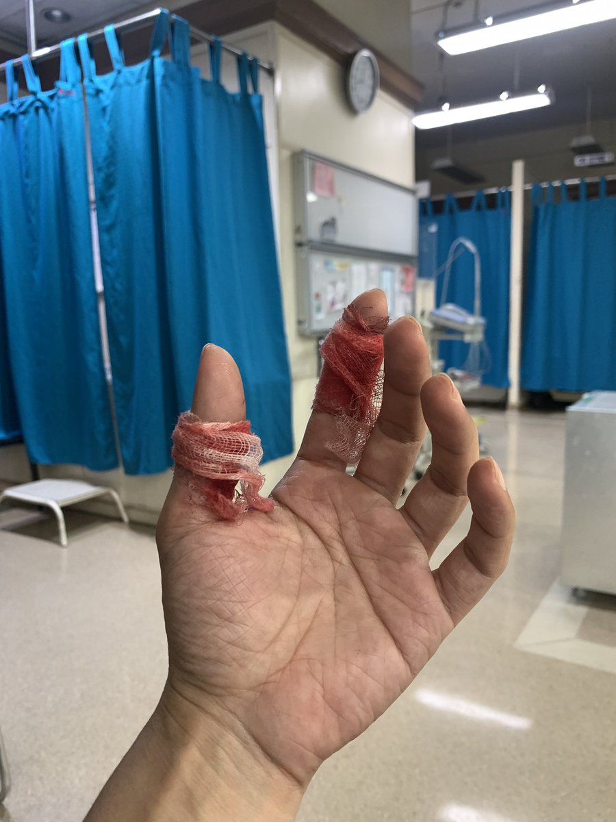 wylfrd's tweet photo. From BKK to ER. 😳 https://t.co/3CAATlfwXX