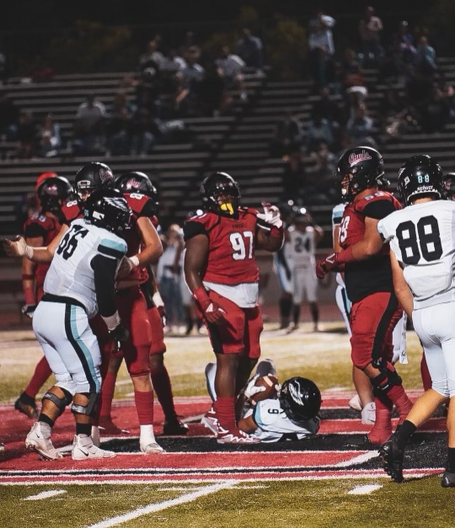 _cf10_'s tweet photo. ITS IN ME NOT ON ME ‼️ @OwlFootball_ @JUCOFFrenzy https://t.co/KOLPJ5mNpR