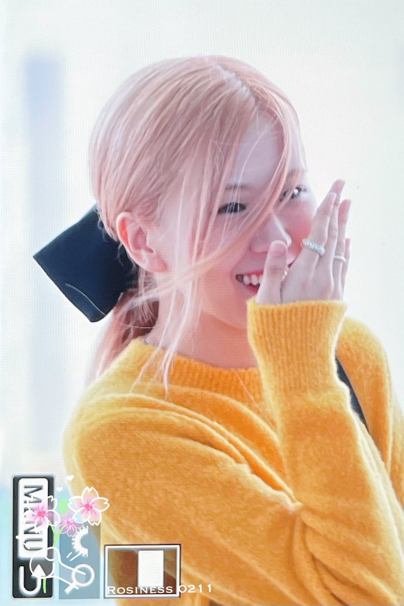 Maple Twinkle on Twitter "RT rhodofansie Same girl took 7 flights