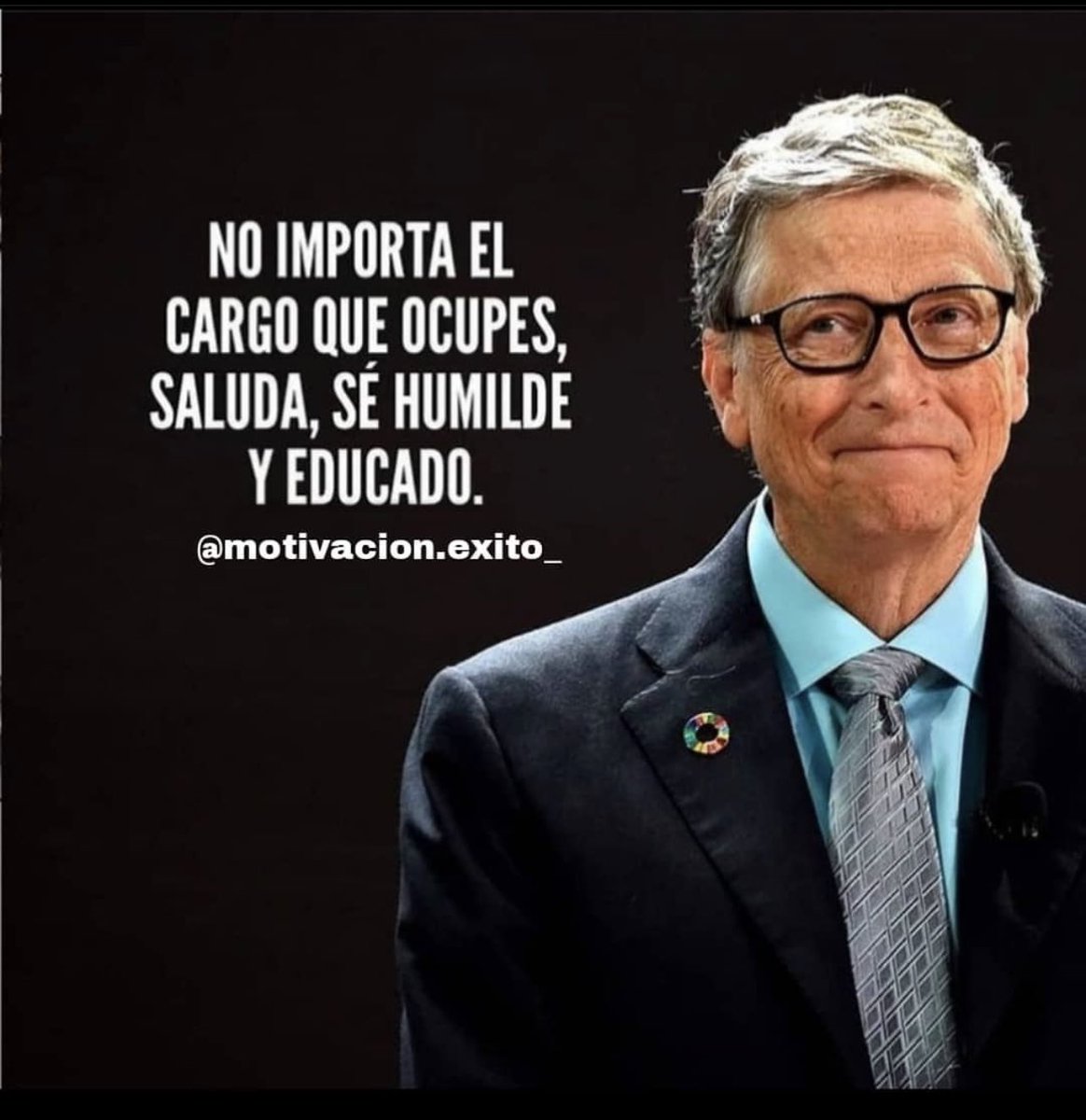 Motivacion_MX_'s tweet photo. Siempre veamos a los demás como nuestros iguales, al final del camino nunca sabremos de quien necesitaremos más https://t.co/DwkQDhrhPL