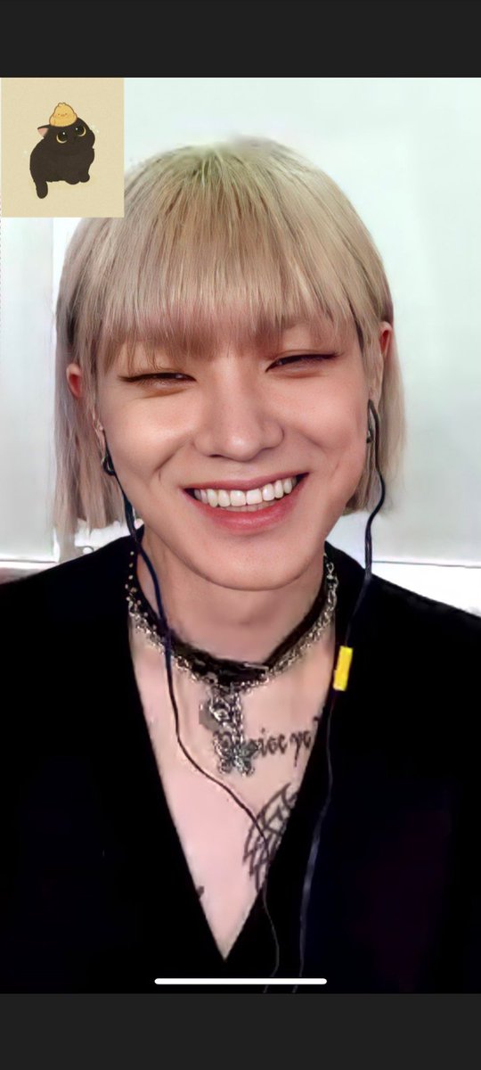REAL_VlXX's tweet photo. ⋆   ࣧࣧ_𝗩𝗜𝗫𝗫   🪡  ρᖾoㅤᝰ to  ✖  𝕦𝕡  : dᥲtᥱ   ҂  𝗲𝕧𝕖𝕟𝕥  ❛  ⁦#DOMIEᗢ부르기 

The #moon猫season⁩ llegó y como todos recibimos the #𝟸𝟻𝟶𝟿ฅcode nos pusimos guapos para ver a nuestro michito favorito y decirle que lo queremos mucho 𔘓 https://t.co/7zx0SCAyp3