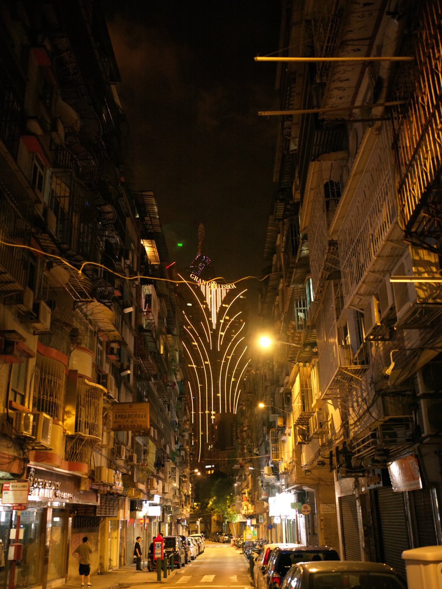 0xLekz's tweet photo. Cyberpunk Macao https://t.co/KJftO4t7uu