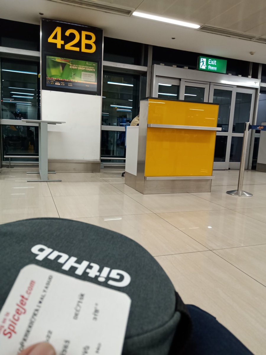 kaiwalya_'s tweet photo. Had a lot of fun at #HackConIndia... Until next time Delhi 👋 https://t.co/80hu0IFpoi