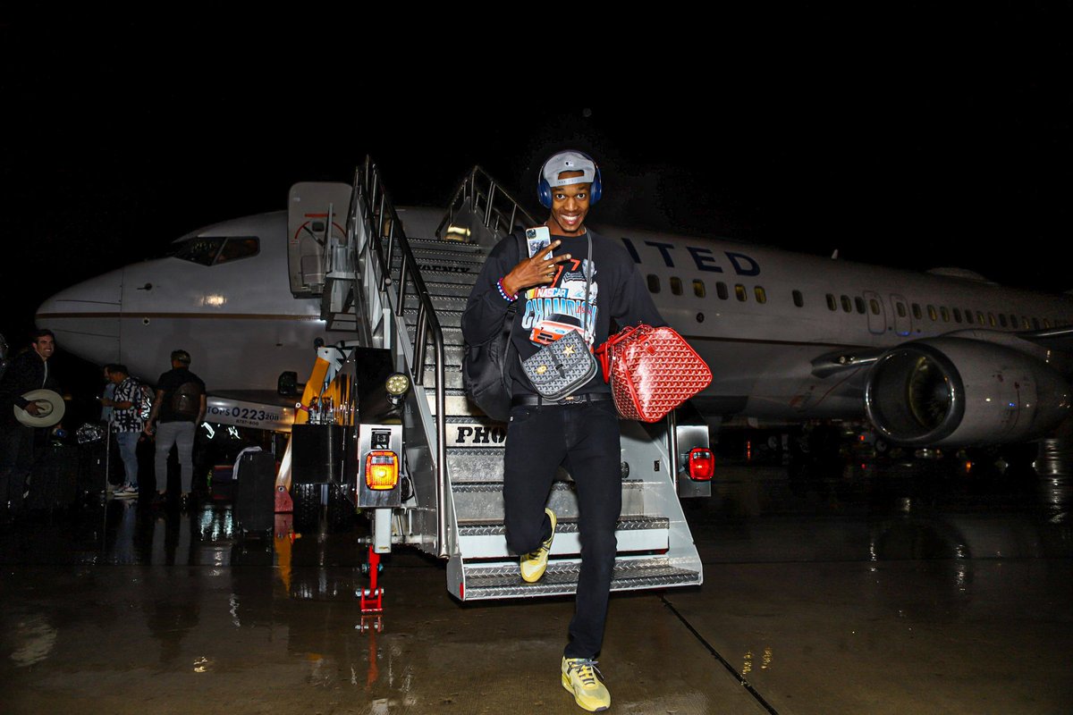 CleGuardians's tweet image. The Kids are home ... just before their curfew.

#ForTheLand